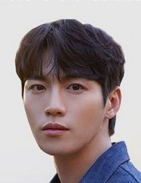 Фото Ю Хван