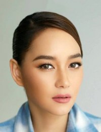 Фото Би Намтип Джонграчатавибун