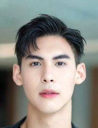 Фото Босс Чанакан Пунсиривонг