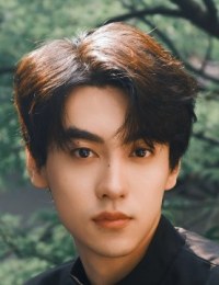 Фото Тянь Сю Нин