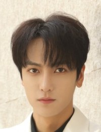 Фото Холлис