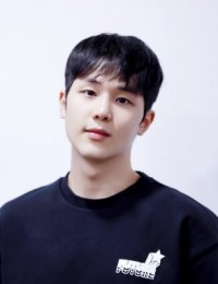 Фото Пэ Хён Джун