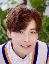 Фото Ван И Чэн