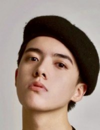 Фото Ху Кунь