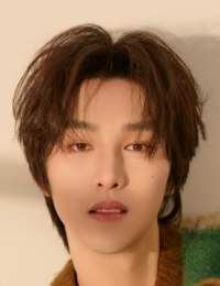 Фото Цзян Цзюнь Хань