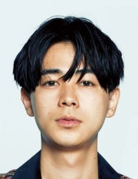 Фото Нарита Рё