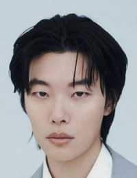 Фото Рю Джун Ёль